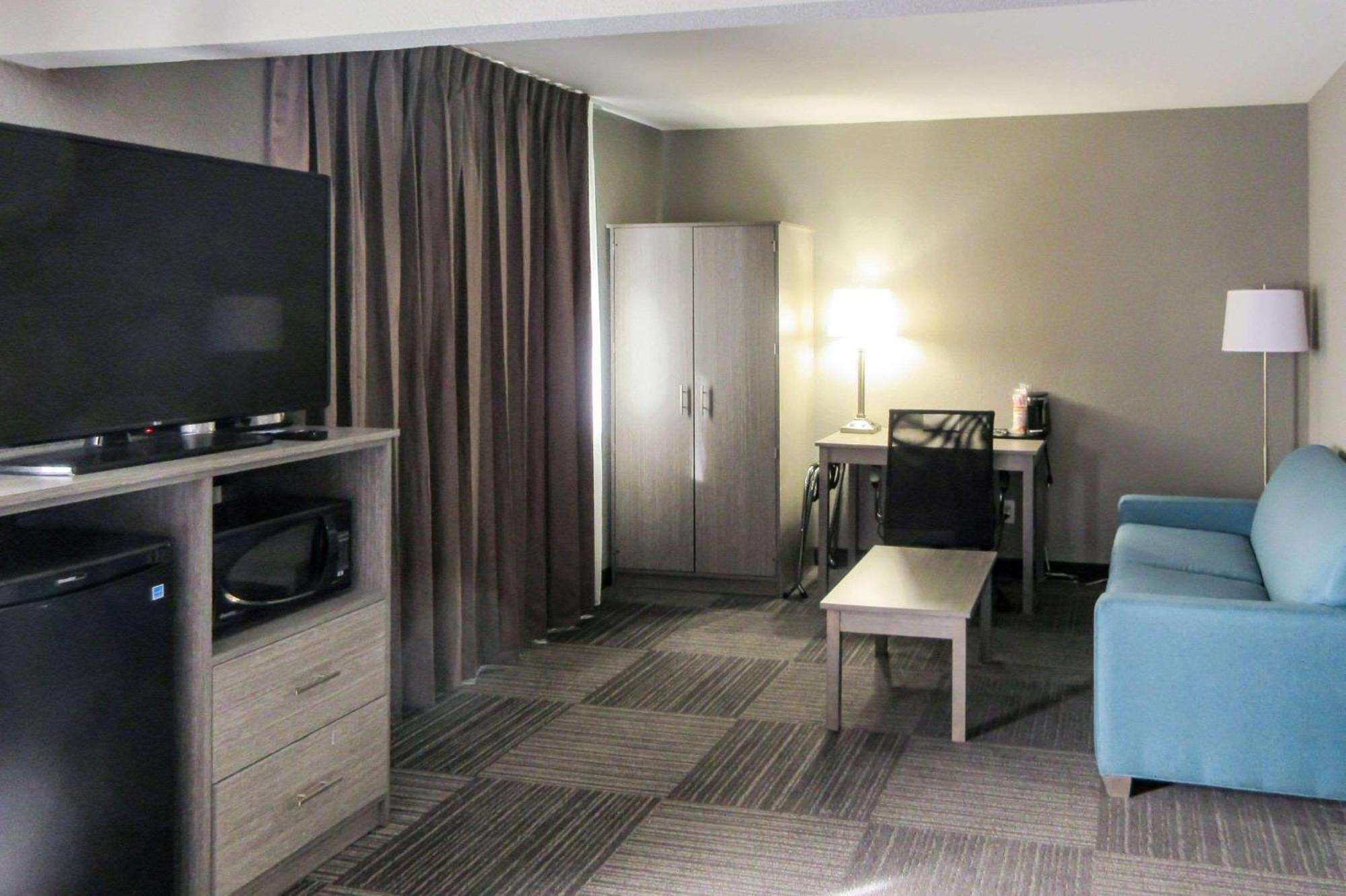 Quality Inn & Suites Hammond Near I-8090 מראה חיצוני תמונה